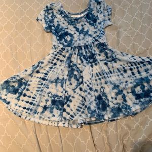 Dot dot smile dress